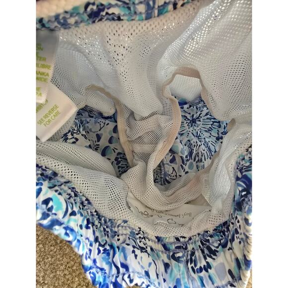 Lilly Pulitzer Boy's Junior Capri Swim Trunk Call My Shell Phone Resort White Sm - Picture 3 of 4